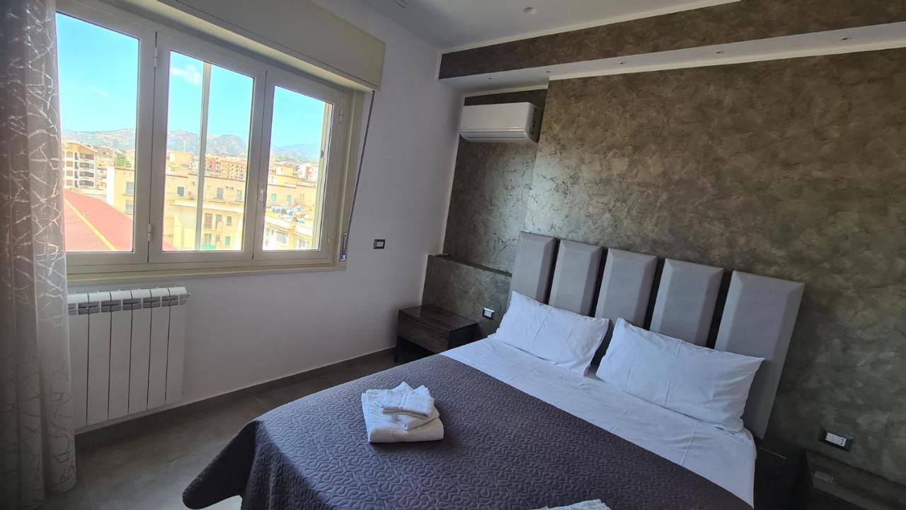 Casa Veneziano Bed & Breakfast Messina Luaran gambar