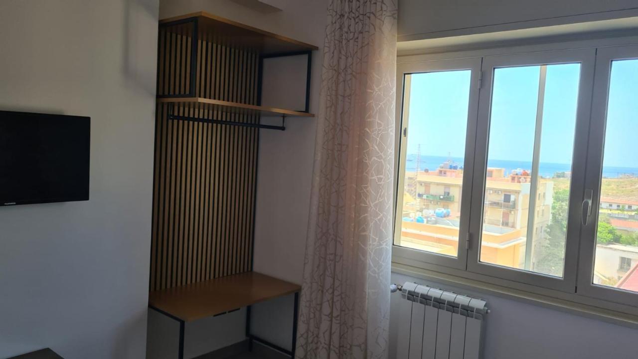 Casa Veneziano Bed & Breakfast Messina Luaran gambar